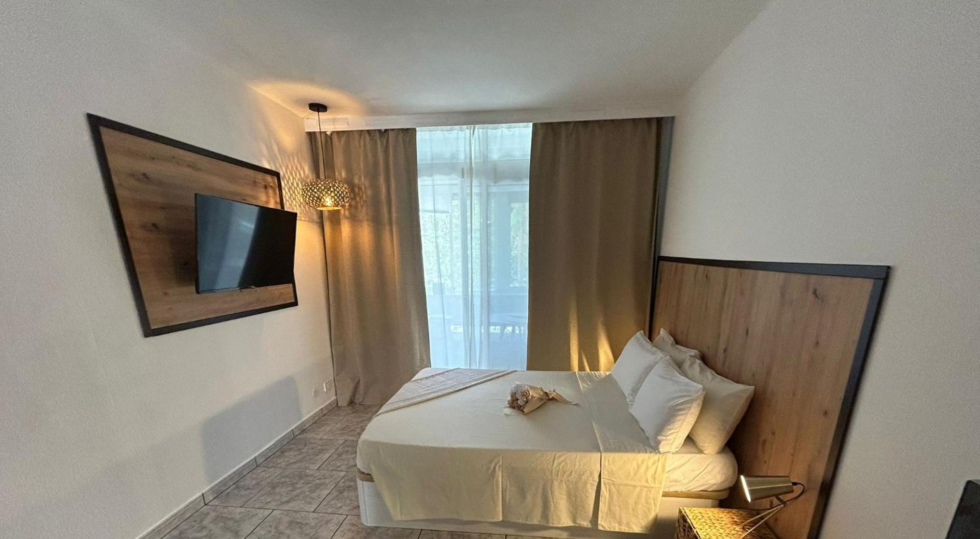 Hand Made Suite Arona  Exterior photo